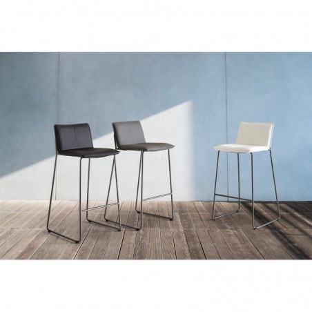 Taburete alto LOU polipiel blanco y acero