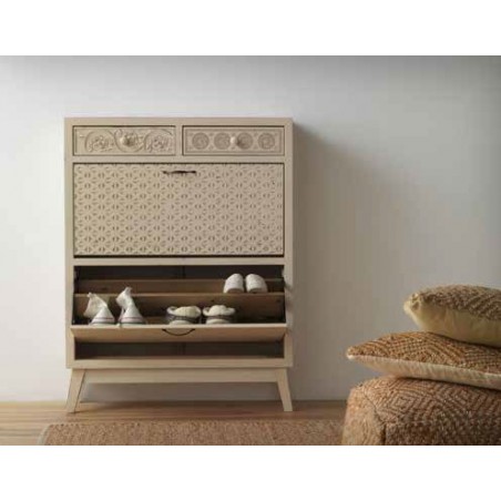 Zapatero retro 81x24x105h madera abeto tallado.