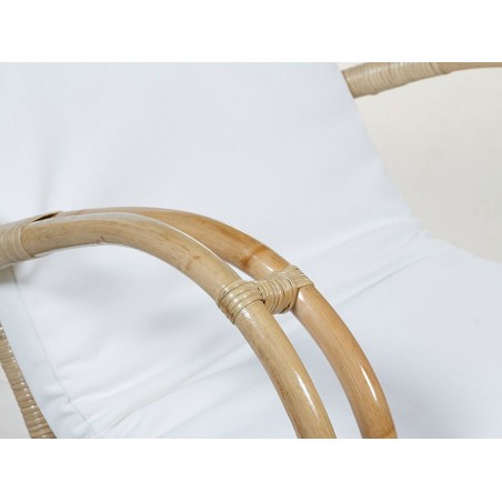Mecedora ratán con cojín - 136x70x95h