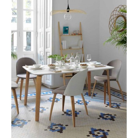 Silla estilo nórdico respaldo blanco 47x57x81h