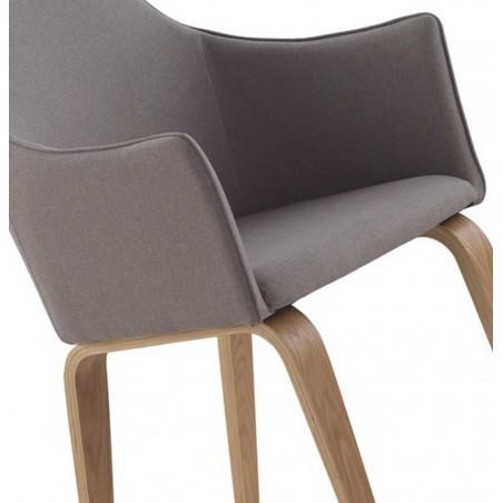 Sillón tapizado patas roble 55x55x86h