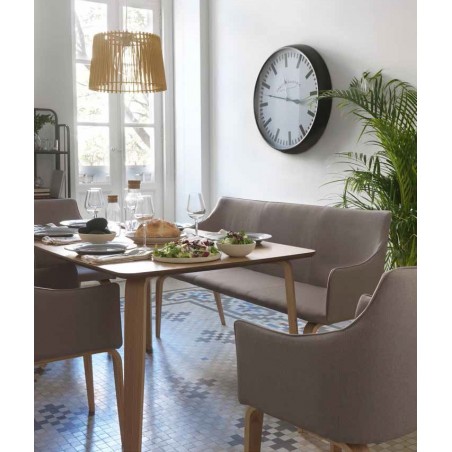 Sillón tapizado patas roble 55x55x86h