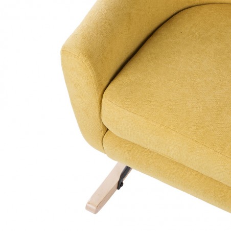 Mecedora Mostaza con patines madera 76x91x87h