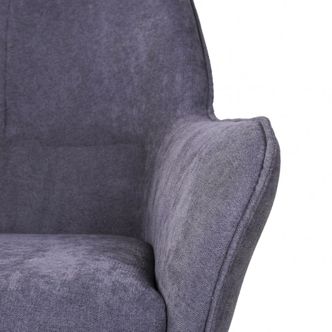 Mecedora Grey con patines madera 77x88x97h