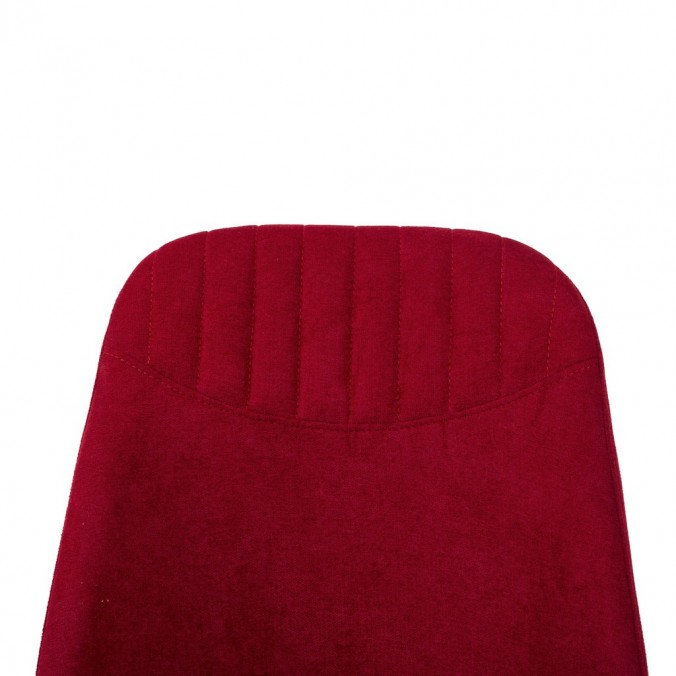 Silla giratoria color rojo tapizada en tela