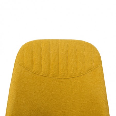 Silla giratoria color mostaza tapizada en tela