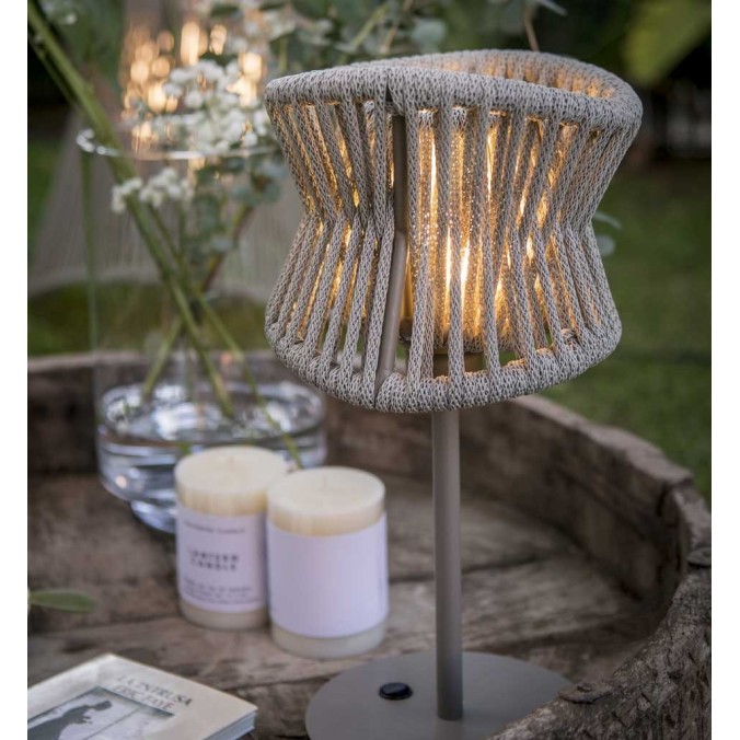 Lámpara de mesa serie Polinesia conexion USB