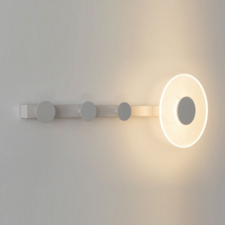 Aplique de pared-percha blanco con luz LED