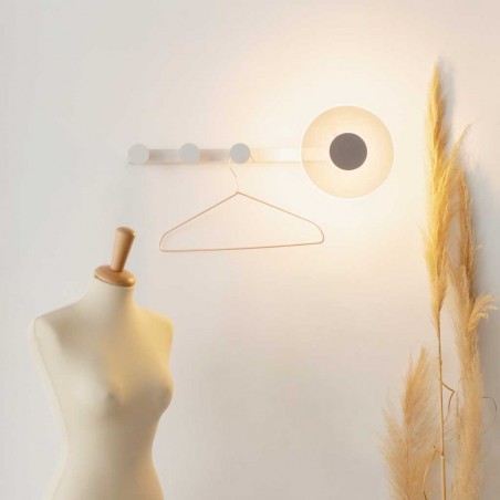 Aplique de pared-percha blanco con luz LED