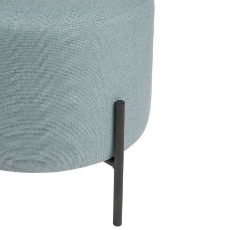 Puff 40cm tapizado azul claro con patas de metal