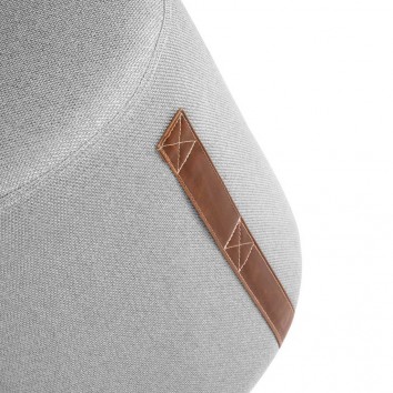 Puff cónico 44cm tapizado gris claro con asa 2