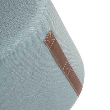 Puff cónico 44cm tapizado azul claro con asa 2