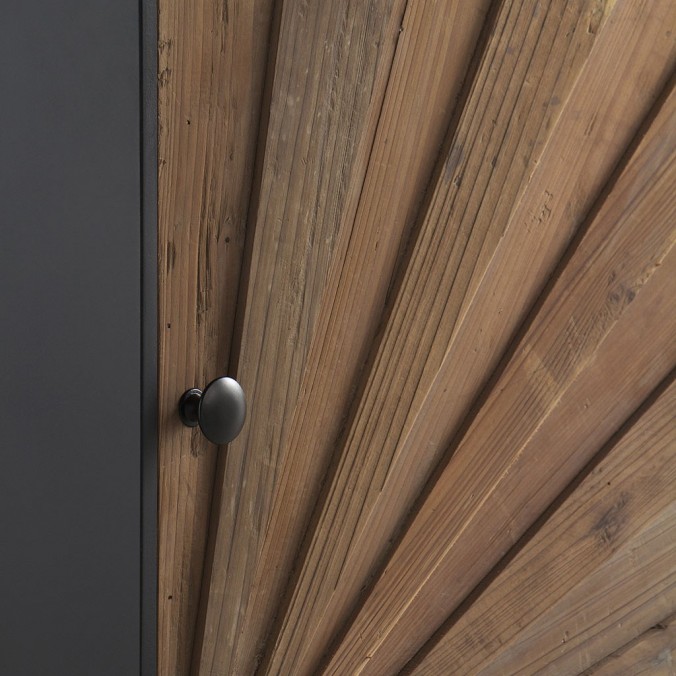 Mesilla con puerta de hierro y abeto reciclado 48x35x71h