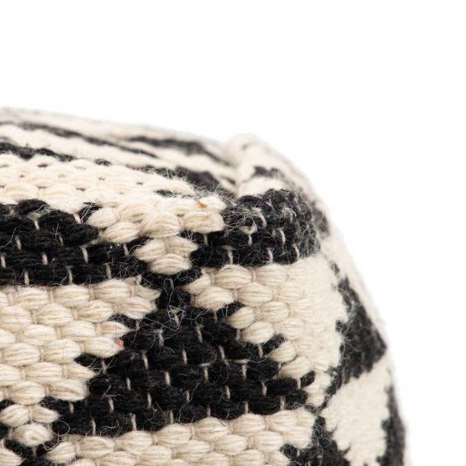 puff tejido a mano 40x40x40 cm