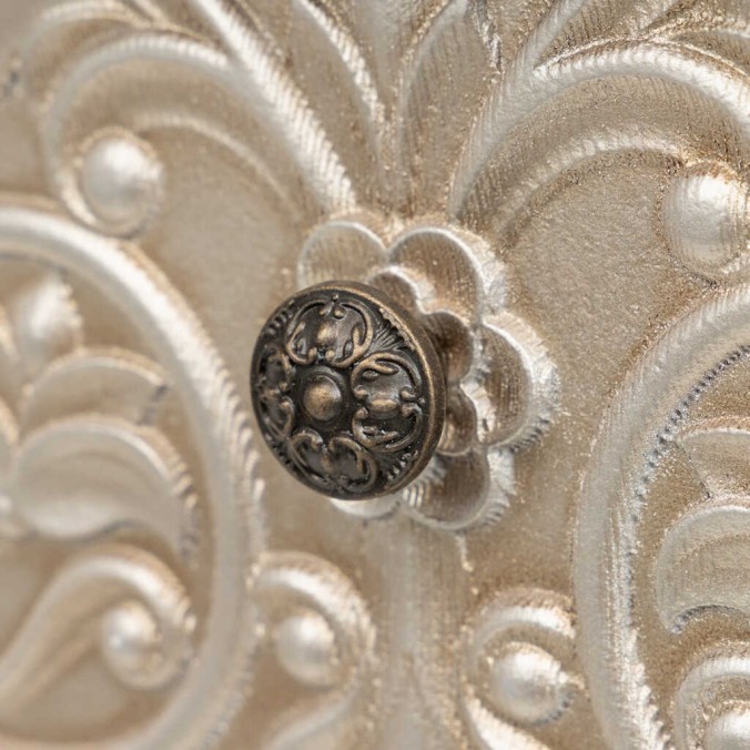 mesita madera blanca champagne tallada 45x35x70 cm