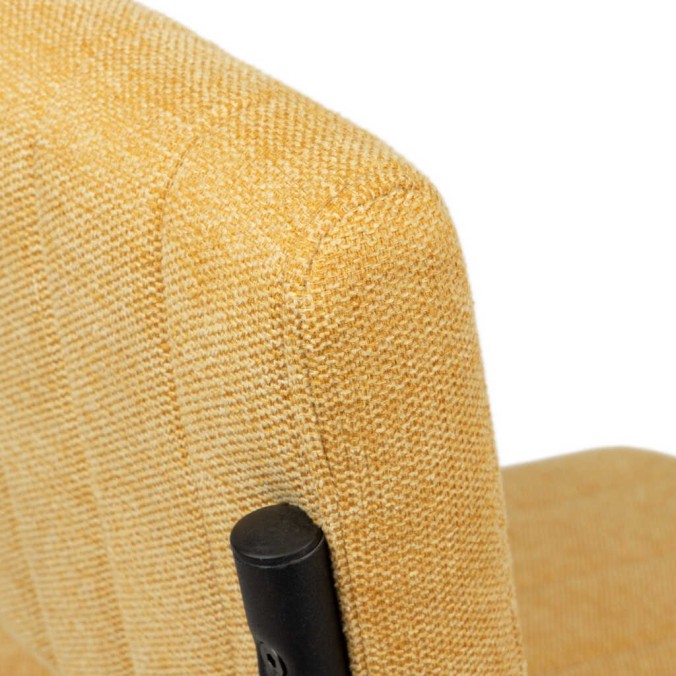 silla metal chenilla mostaza 50x56x87 cm