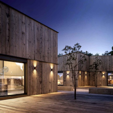 Aplique exterior  serie BERET Gris Oscuro - 7x8.5x16.5h