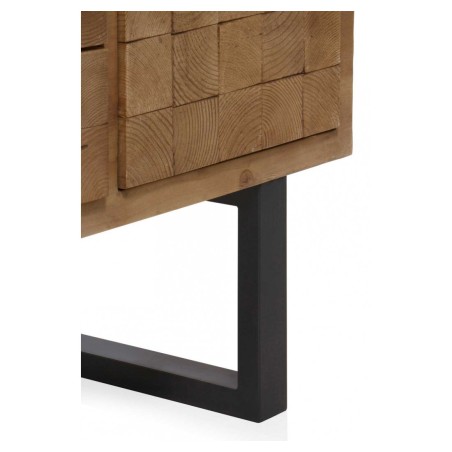 Comoda color natural. Tablero dmf chapado en madera de abeto. 122X42X78h