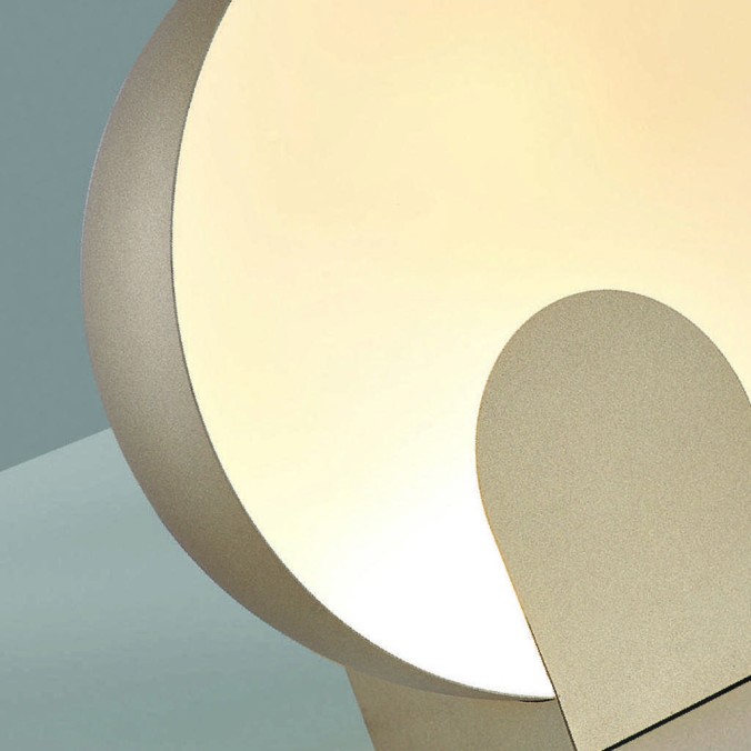 Sobremesa  serie OCULO Oro - 30x16.2x31h