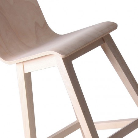 Silla alta estilo nórdico madera de haya maciza.