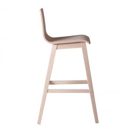 Silla alta estilo nórdico madera de haya maciza.