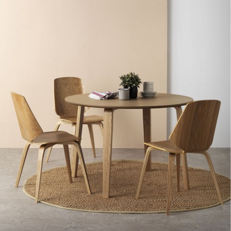 Silla estilo nórdico 43x51x84h de contrachapado de roble