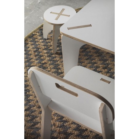 Silla infantil redonda 38x61cm madera contrachapada