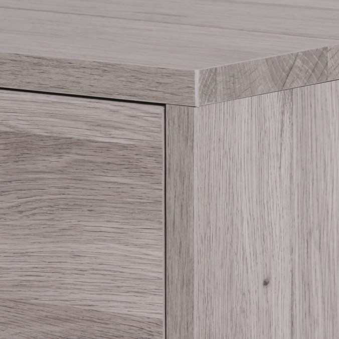 Cómoda estilo nordico con patas roble blanco Cómoda estilo nordico con patas roble blanco