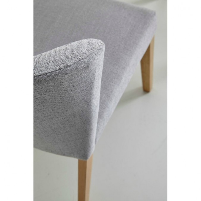 Silla ALINA tapizado gris claro y patas de roble