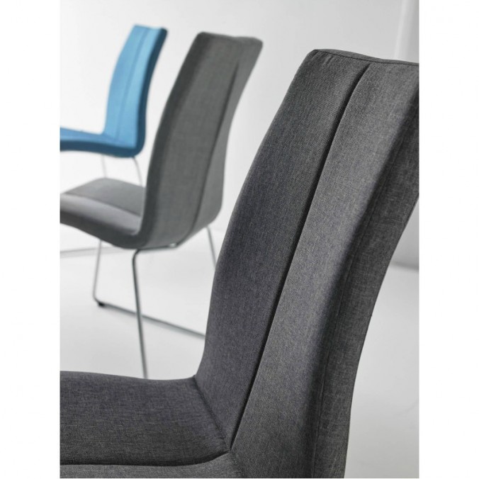 Silla AROA tapizado gris y patas metal cromo Silla AROA tapizado gris y patas metal cromo