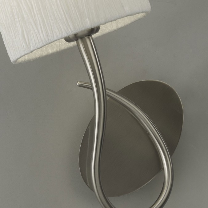 Aplique de pared 1 luz LUA niquel pantalla blanca